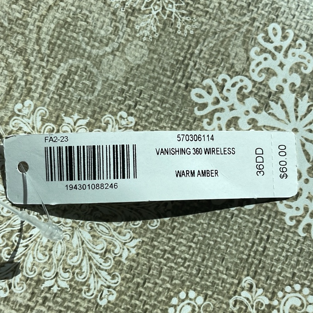 NWT Soma Vanishing bra in size 36DD beige - Picture 5 of 7